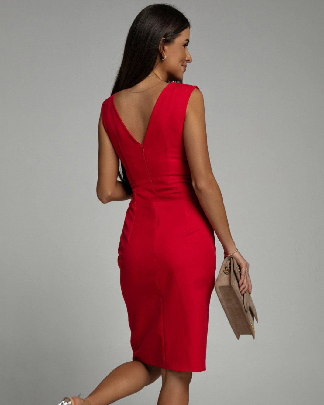 Rowy™ | Elegance V Midi Dress