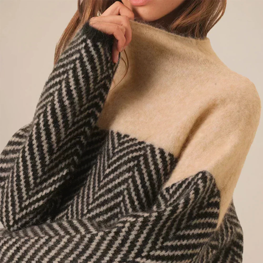 Comfort turtleneck sweater